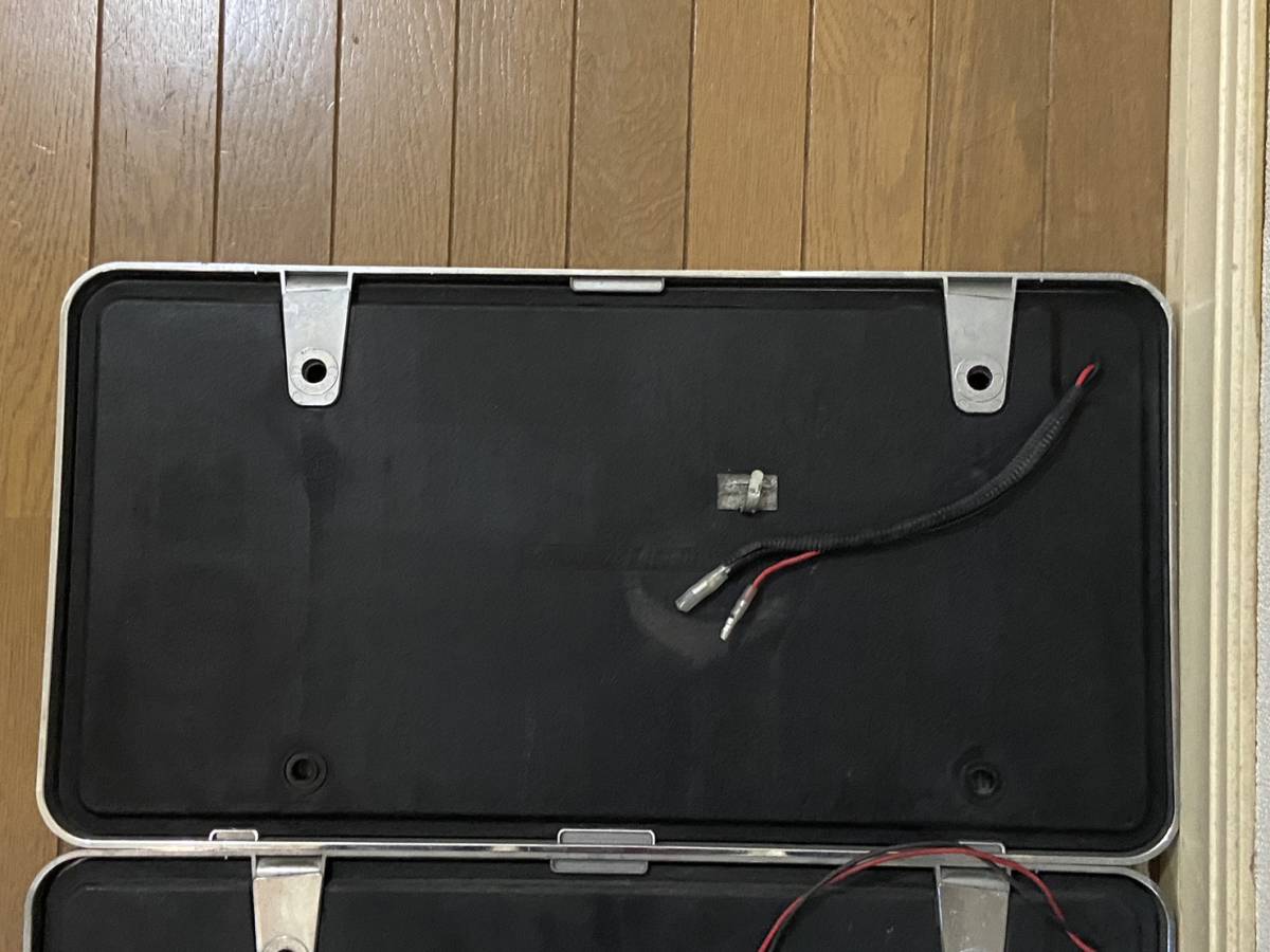 ワールドオートプレート 字光式 LED 大型用 24V ナンバープレート照明