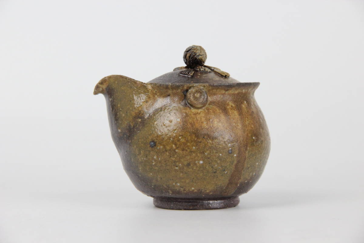 備前焼 急須 藤原陶臣 共箱 栞付き 茶道具 3c9-8 新品 煎茶道具 備前焼 宝瓶 奥本丸味 急須 毬果模様 共箱 栞