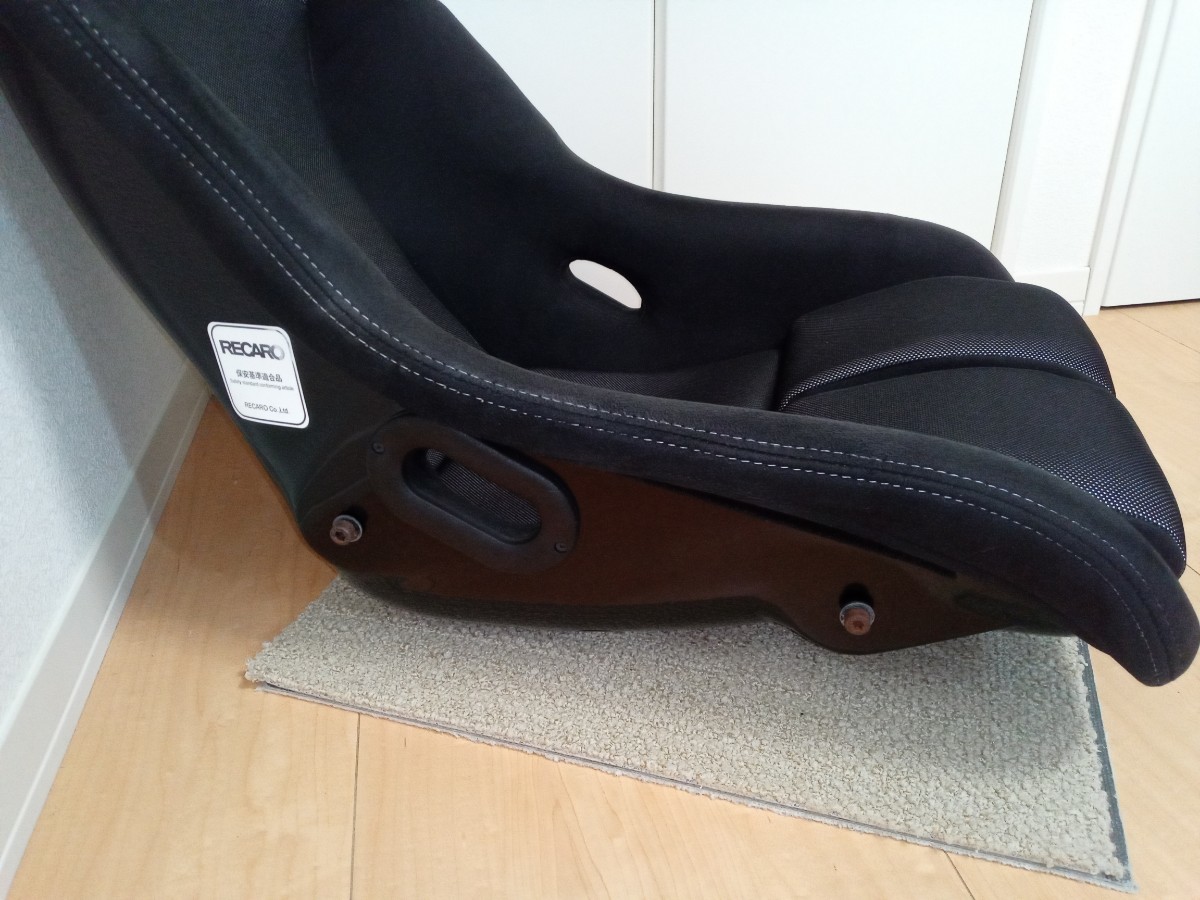 RECARO.TS−G.SK2.SILVER.廃盤モデルです！！ RS−G.LX.LS.SR レカロ