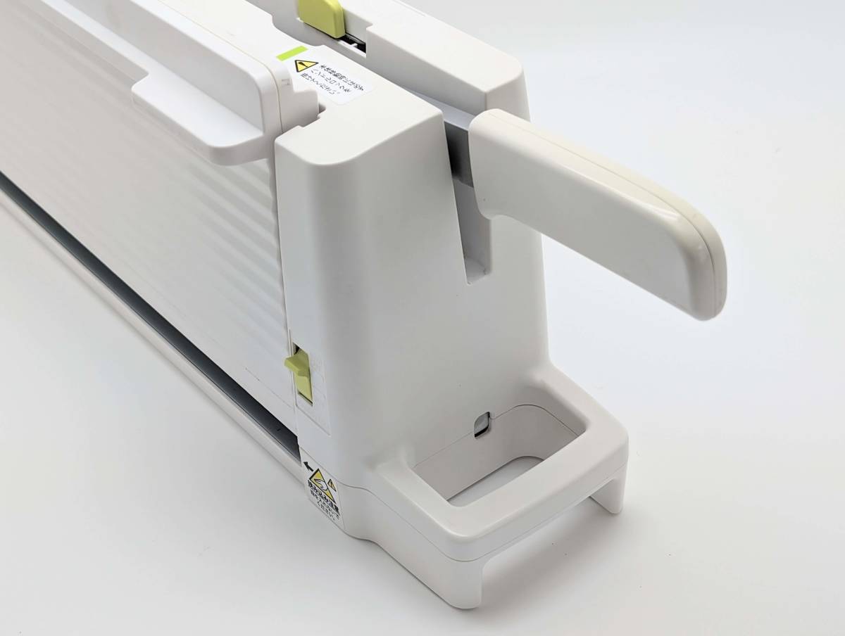 Pk 213 断裁 機 小型 プラス 裁断機 コンパクト PK-213 裁断幅 A4縦 26