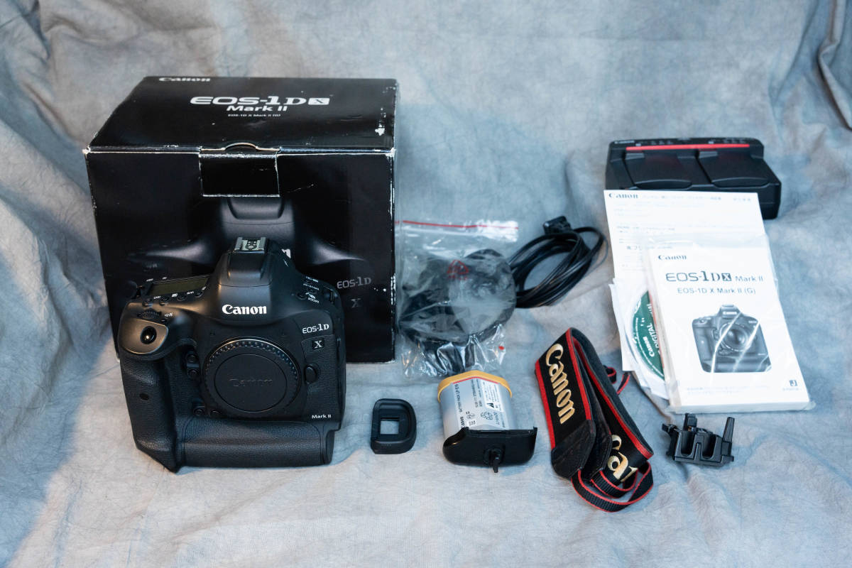 EOS-1D X markⅡ CANON 1DX mark2 キャノン ボディ レリーズ回数99000 
