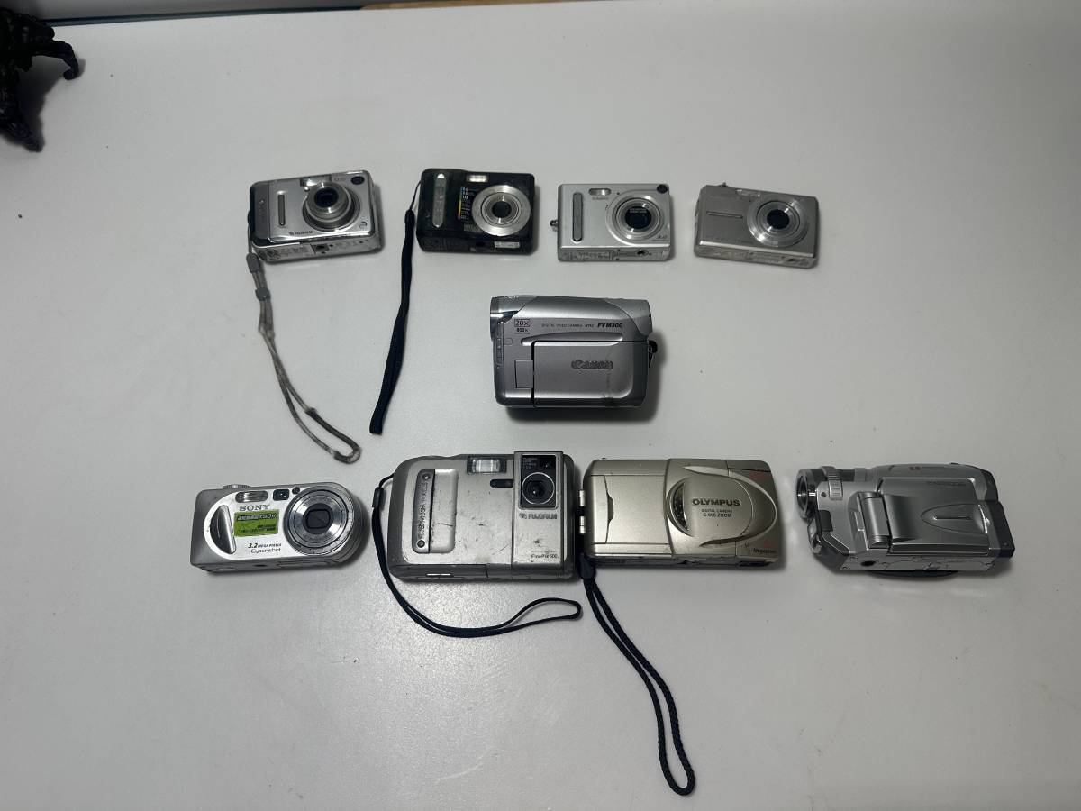 □デジタルカメラ DV まとめ 9台 Fujifilm SONY Olympus デジカメ 