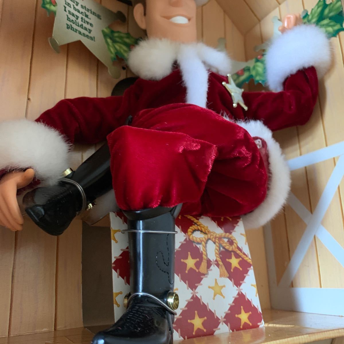 ディズニー トイストーリー ウッディ トーキング クリスマス ラウンド