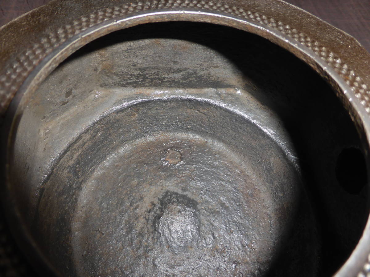 224 「龍盛堂 銀被口」八角南部鉄瓶 満水1600mL 重さ1666g 水