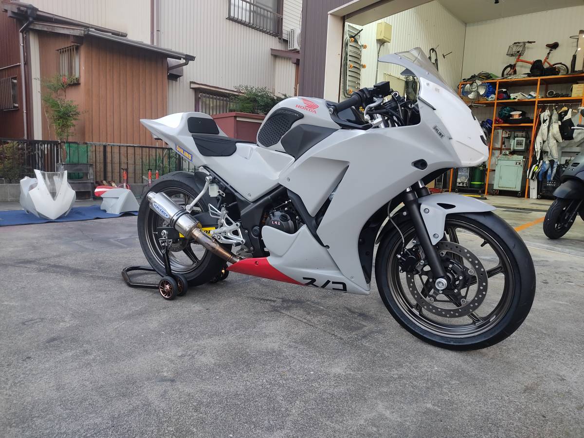 CBR250R | MC41 5月 CBR250R」をマイナーモデルチェンジするとともに 