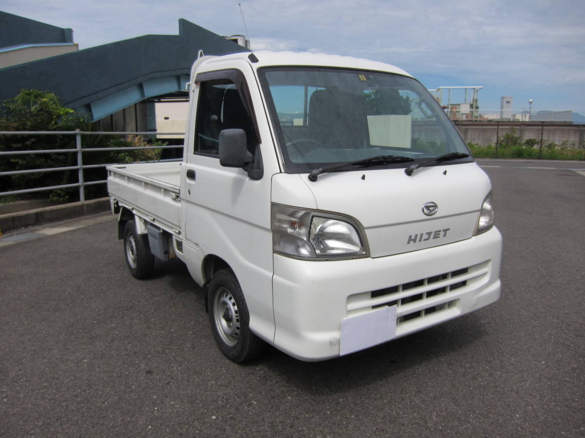 ２４年９月　ハイゼットトラック　検査６年９月１８日まであります