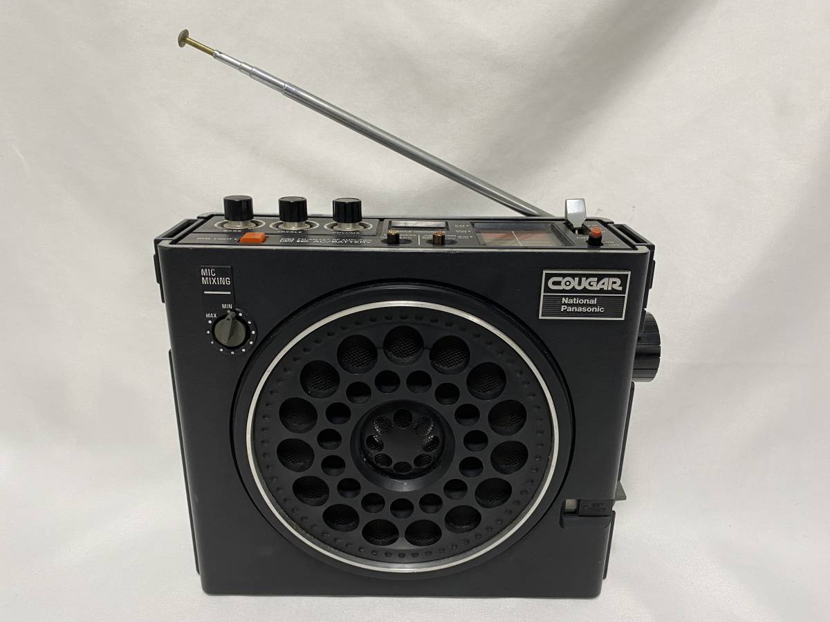 National Panasonic COUGAR RF-888 3-BAND ラジオ 出力確認済 National Panasonic COUGAR RF-888 3-BAND ラジオ 出力確認済