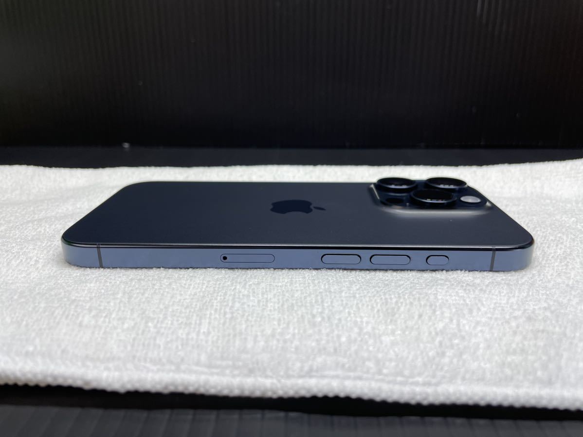 iPhone 15 Pro 512GB ブルーチタニウム SIMフリー 美品 バッテリー100
