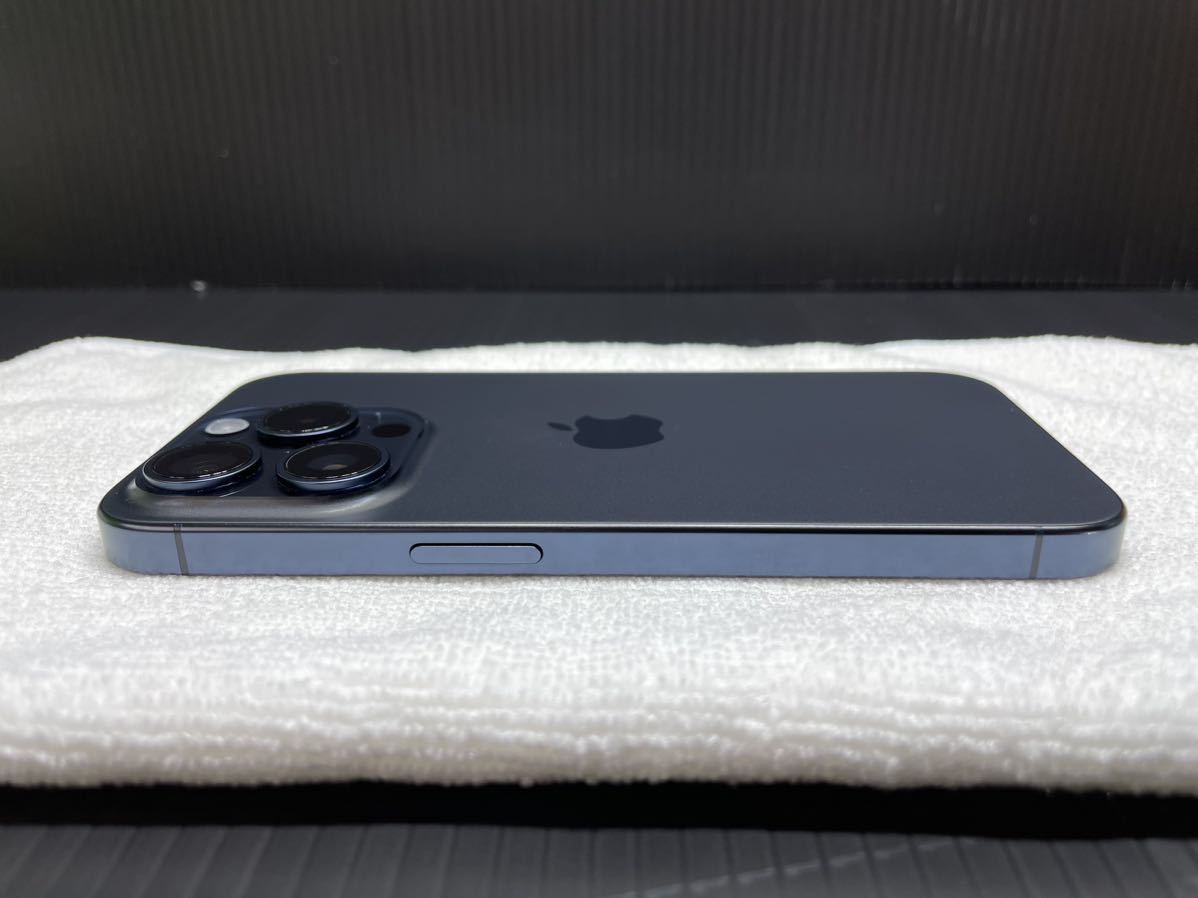 iPhone 15 Pro 512GB ブルーチタニウム SIMフリー 美品 バッテリー100