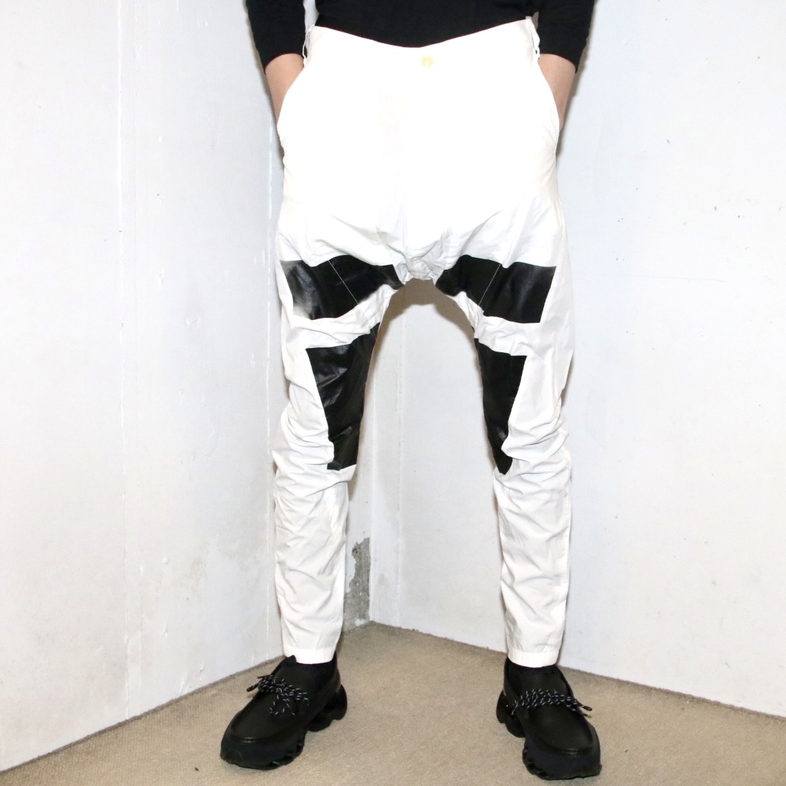 16SS新品 定価50600円 JULIUS ユリウス インディレクト クロッチ パンツ size2 incarnation 537PAM19-P rick owens guidi