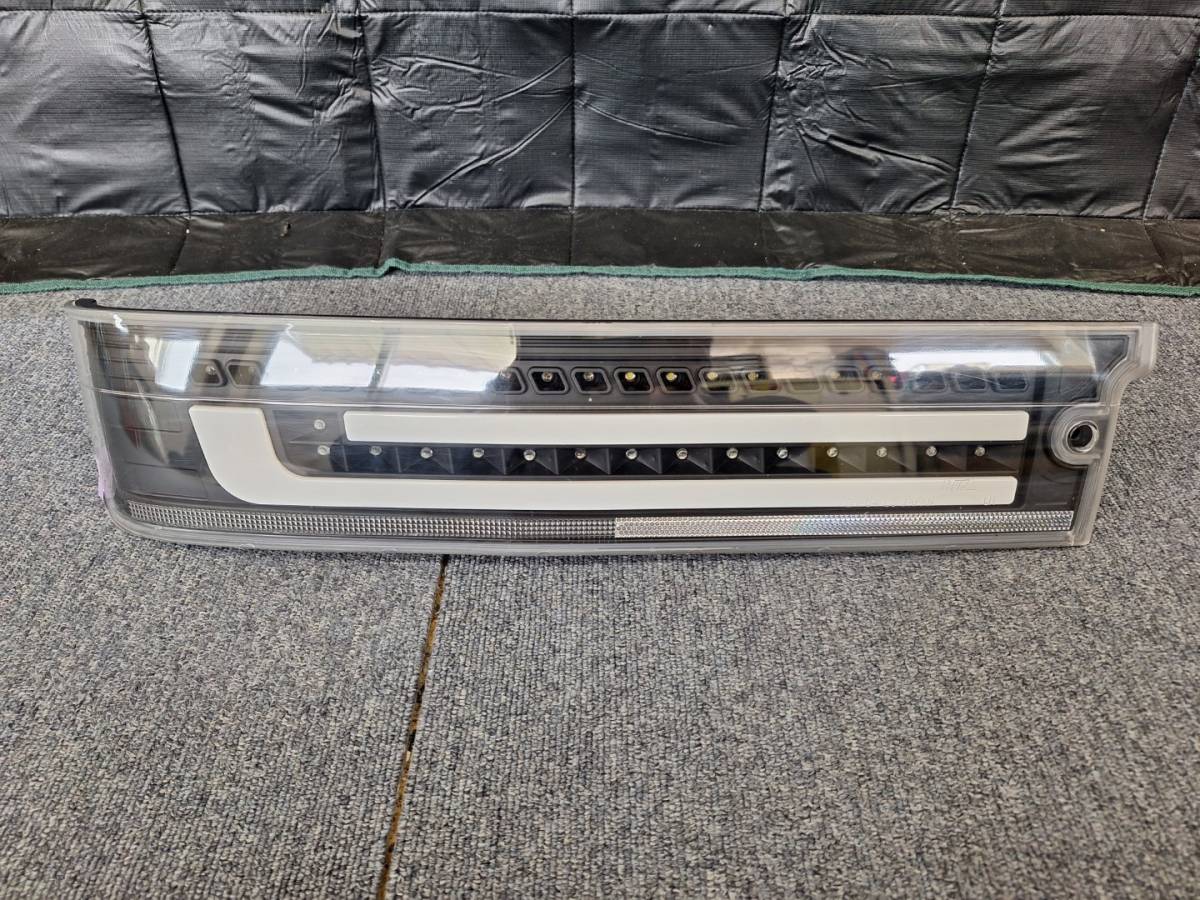 □S320G/S321G アトレーワゴン 社外LEDテールランプ 左右 クリア REIZ
