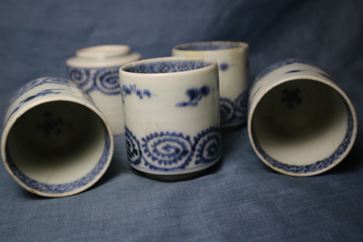 蕎麦猪口□微塵唐草文染付ソバチョコ 古鉢 酒器 小鉢 5客セット 時代物