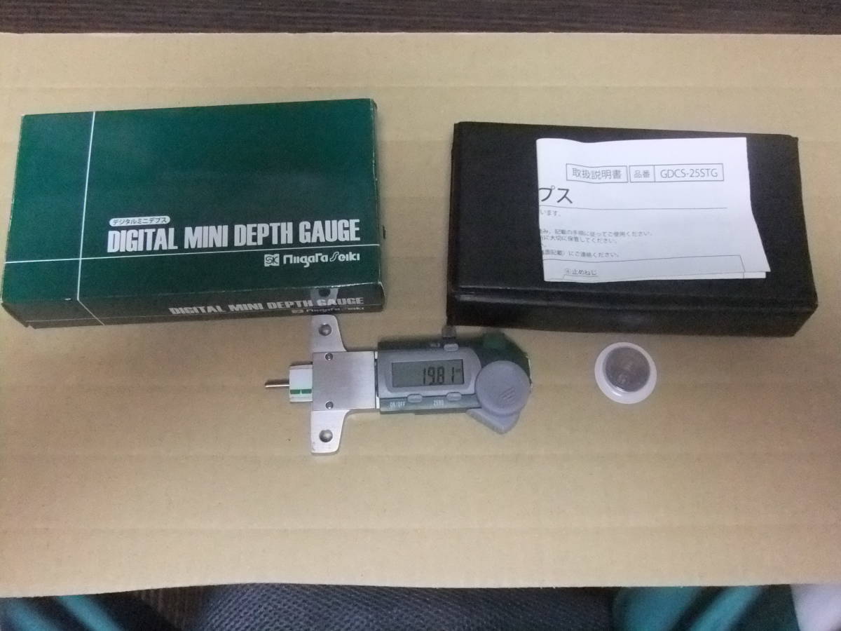 新潟精機　デジタルデプス　GDCS-25STG　新品未使用品（専用ジグ取り付け穴あり）長期保管品　断捨離品　2301205-01