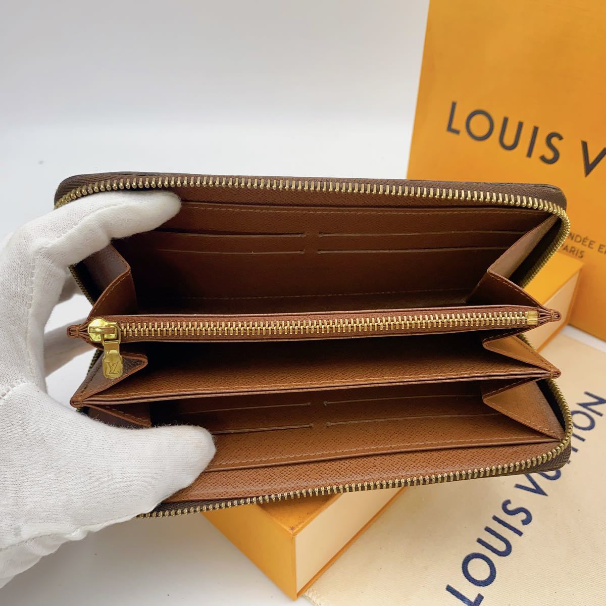 A2287【極美品】LOUIS VUITTON ルイヴィトン モノグラム ジッピー 