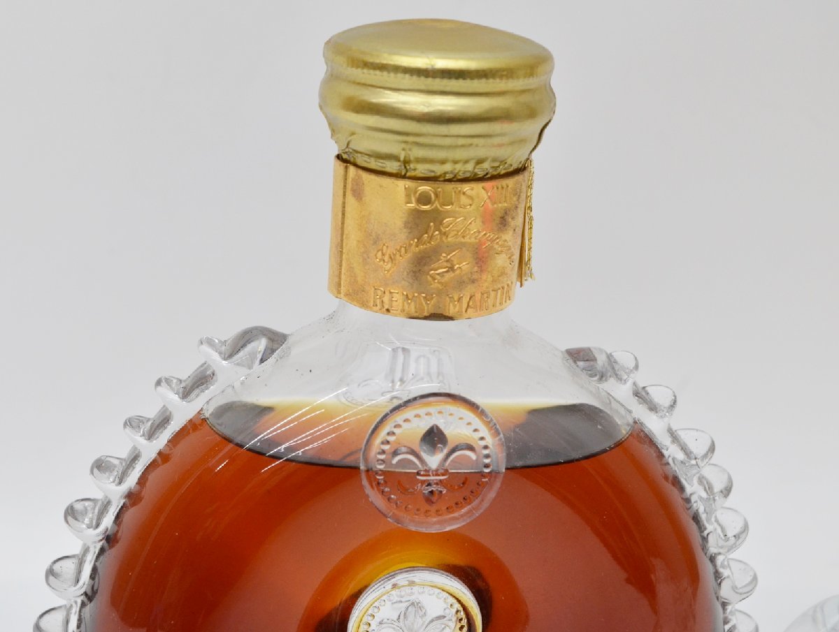 レミーマルタン ルイ13世　金キャップ 700ml バカラ コニャック　未開栓 未開栓 レミーマルタン ルイ13世 金キャップ 700ml バカラボトル 替栓