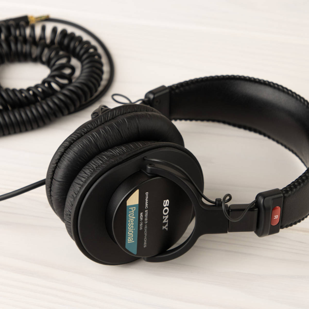 SONY MDR-7506 ヘッドホン 美品 SONY MDR-7506 スタジオモニター