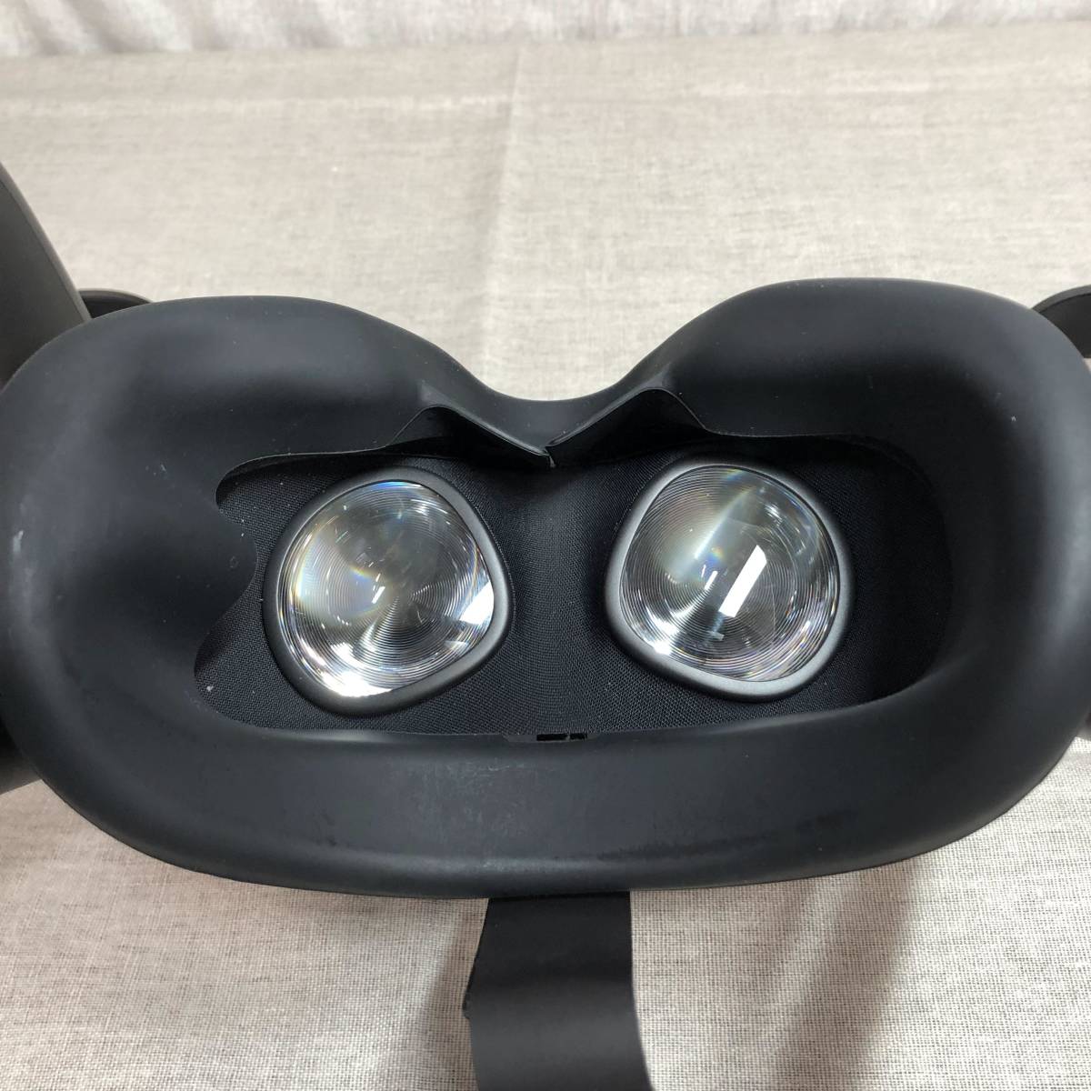 現状品 Oculus QuestオールインワンVRゲームヘッドセット 64GB MH-B 