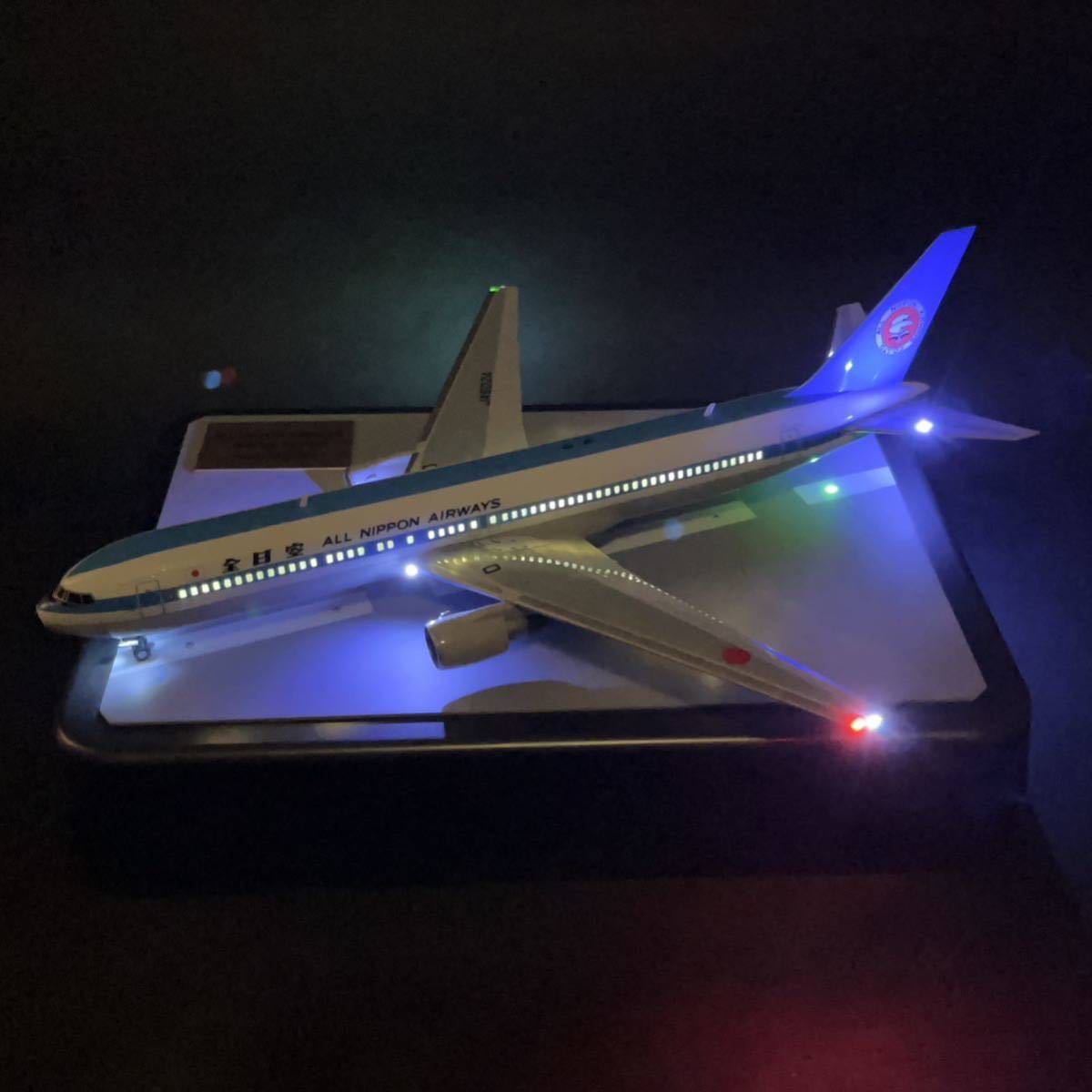 ANA 767-300 BOEING モヒカンジェット LED仕様完成品 モヒカン 1⁄200