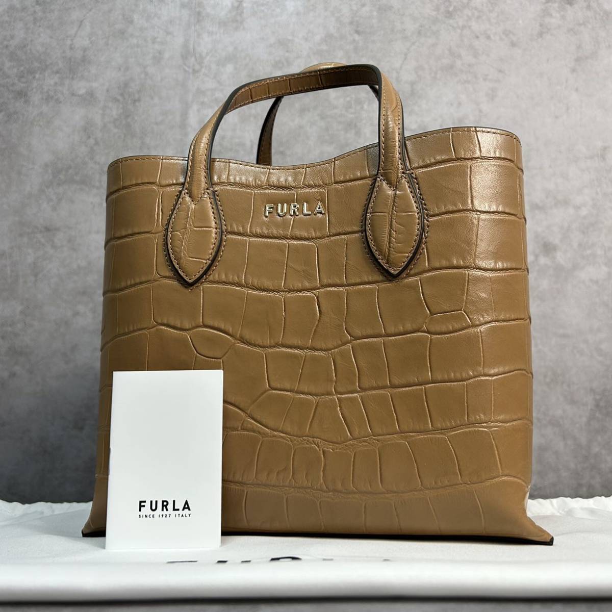 フルラ ☆FURLA フルラ クロコ型押し トートバッグ☆ FURLA クロコ型 