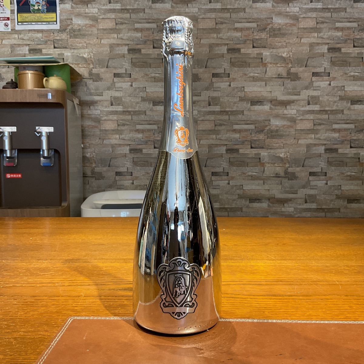 【未開栓】ランボルギーニ デミセック プラチナ ヴァルドッビアデネ Lamborghini DEMI SEC D.O.C.G 750ml 11% 1130419