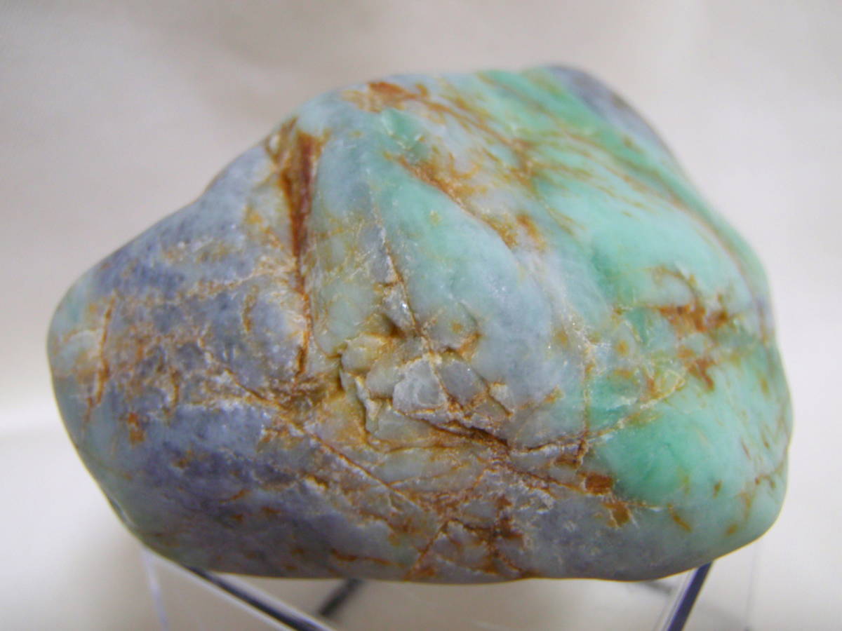 糸魚川 翡翠 ヒスイ 844 海中 103g 原石 鉱物