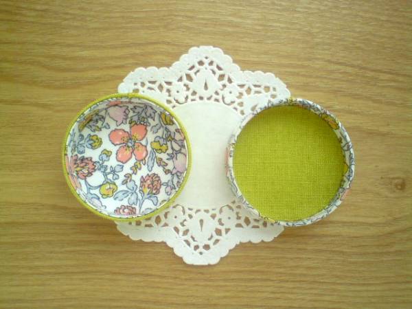 リバティMeadowメドゥ布箱・布シール30枚/C&S 丸箱 小箱_2