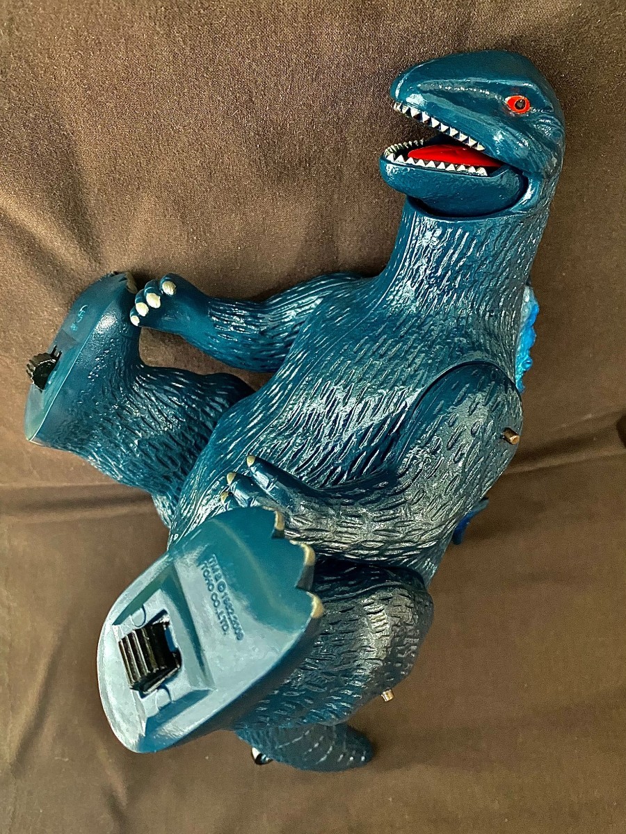 マルサン ゴジラBOスタイル ブリキ製ゴジラをソフビ 再現 全高27cm  