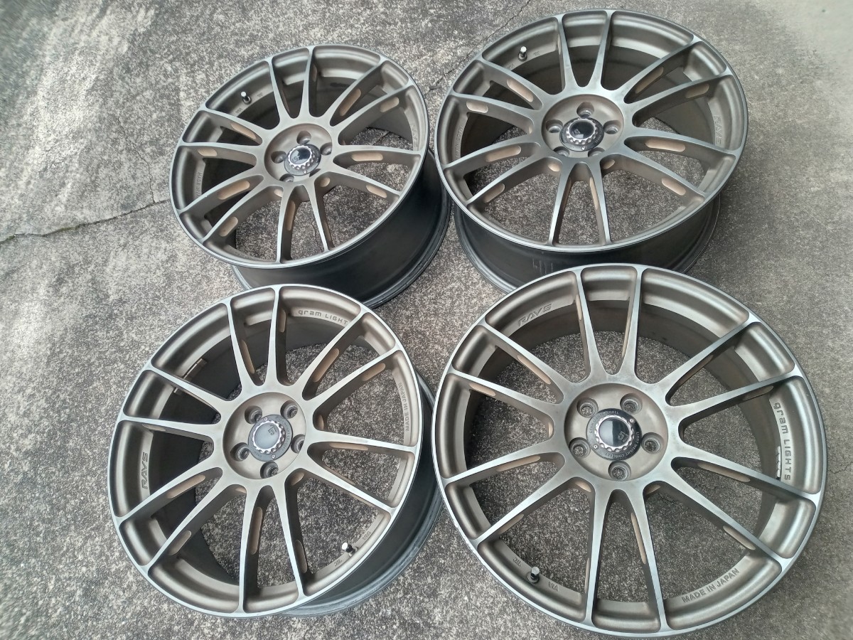 RAYS GRAM LIGHTS 57JX 6 レイズ グラムライツ ハイエース PCD139.7 6