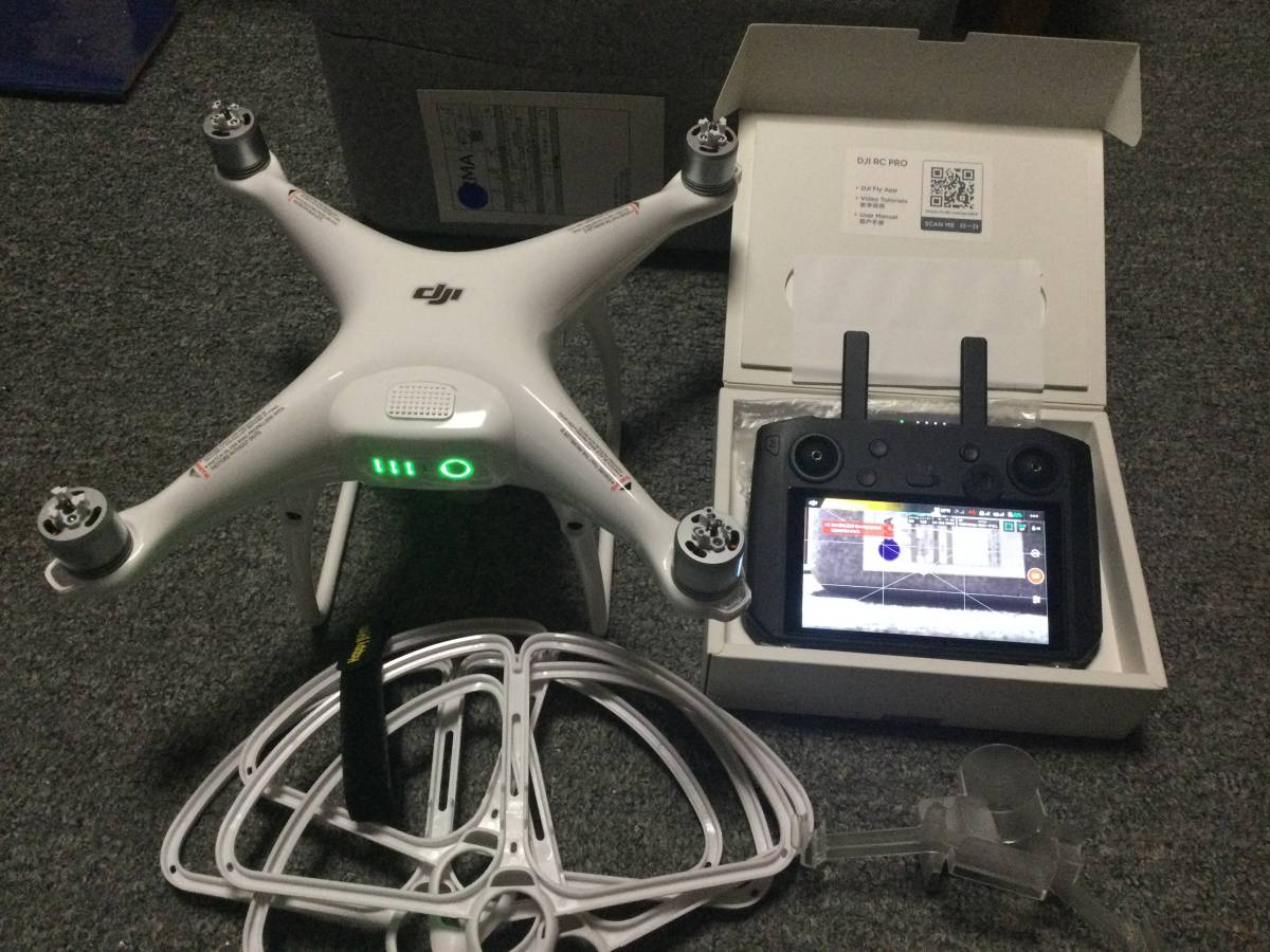 DJI 新品交換品：Phantom 4 Pro＋ V2.0 ＋ 新品交換品：スマート 