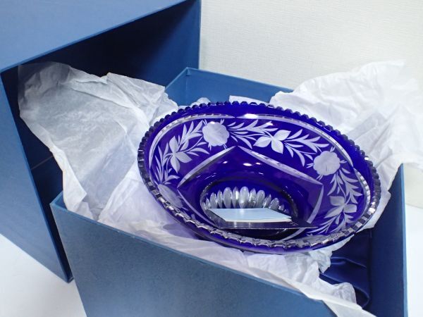 豊F853/1J自☆美品 ドレスデンクリスタル DRESDEN KRISTALL 20cm 青被せ フラワーベース 花瓶 一輪挿し カット ガラス 花器 工芸品☆_2