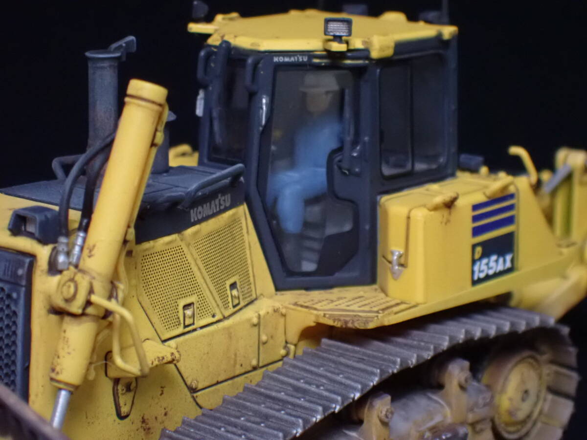 コマツ　D155AX-7　1/50_6