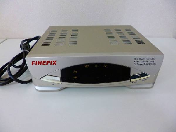 1円～【FINEPIX(ファインピックス) CATVチューナー】ジャンク_1