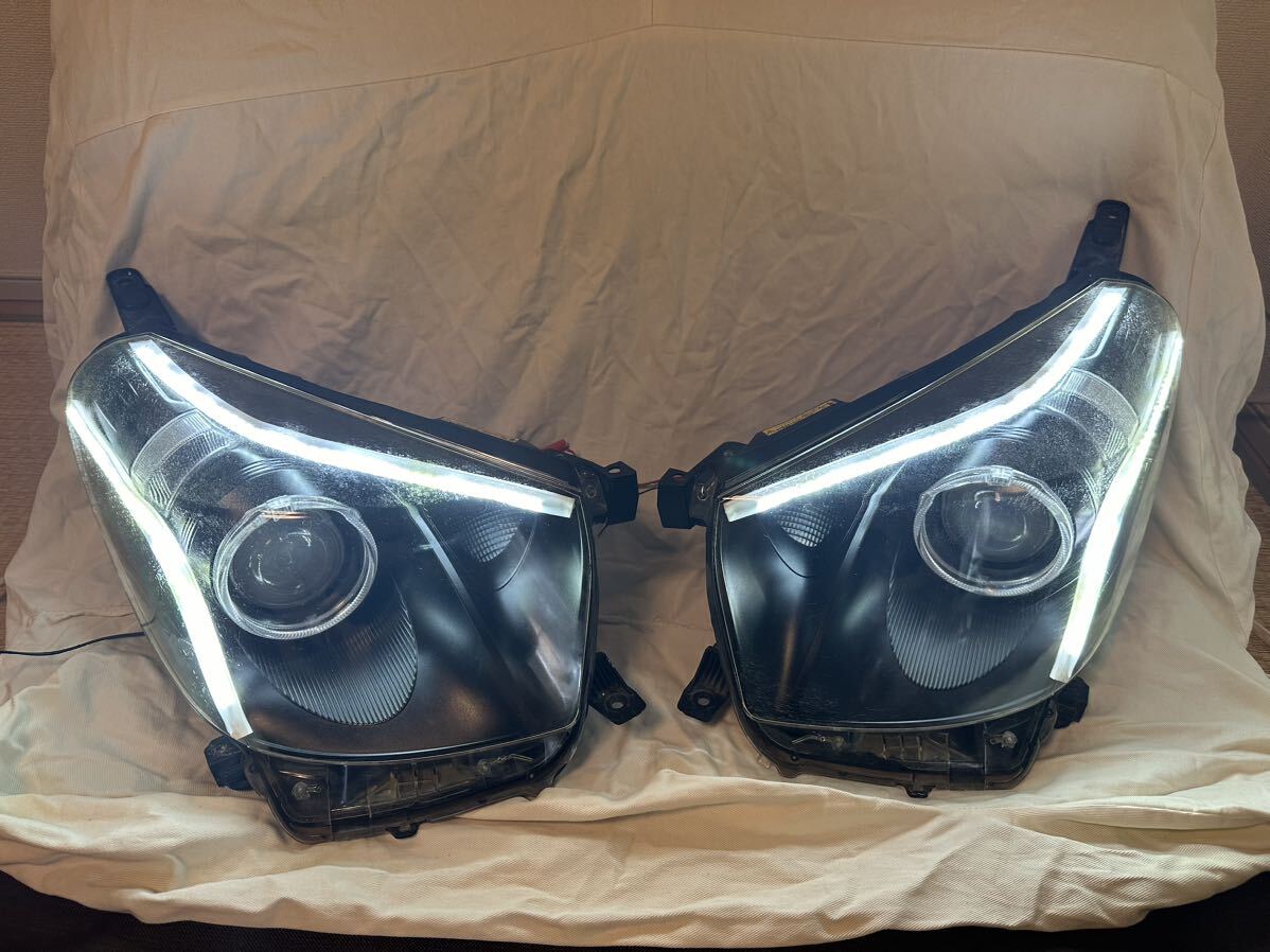 トヨタIQ 純正HID ヘッドライト 左右セット インナーブラック塗装 LED