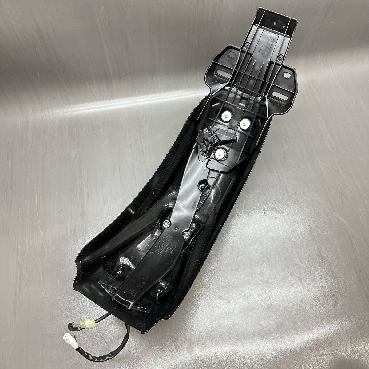 ホンダ GB350 純正 リアフェンダー テールランプ ASSY K0Z