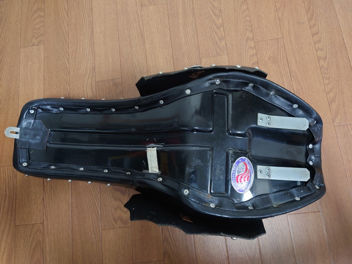 ショベル ショベルヘッド 4速フレーム シート ハーレー サドルメン
