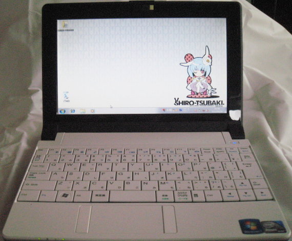 □いとうのいぢ「白椿」ネットブック FMW-M817ST/r2 成瀬未亜/PC(ミニ 