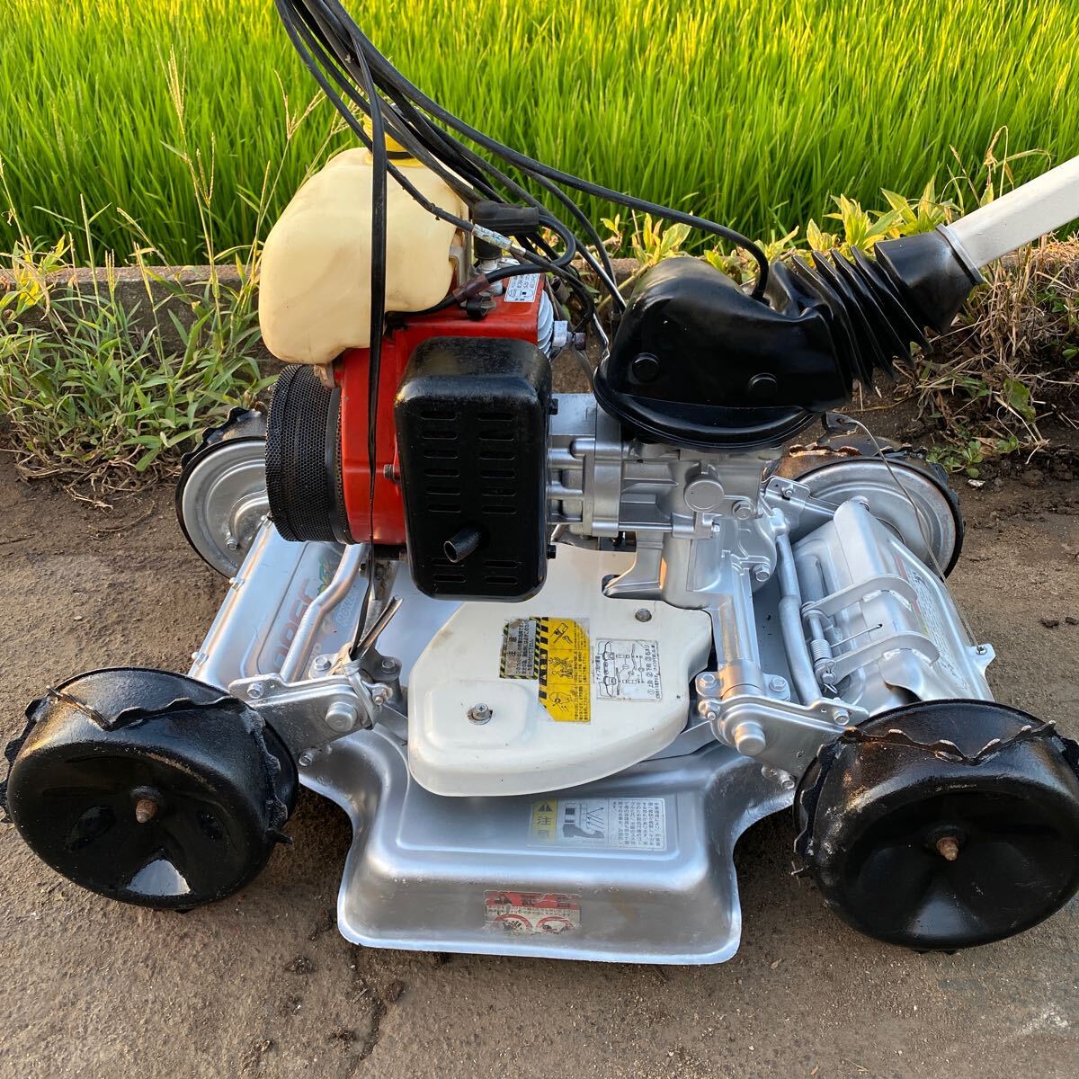 電動草刈機 K6894】 共立 スパイダーモア AZ650A 草刈り機 草刈り機 草刈機【始動