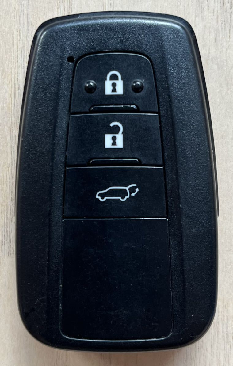 【送料無料】3,000円売切 トヨタ ＲＡＶ４ ＭＸＡＡ５４ スマートキー_2