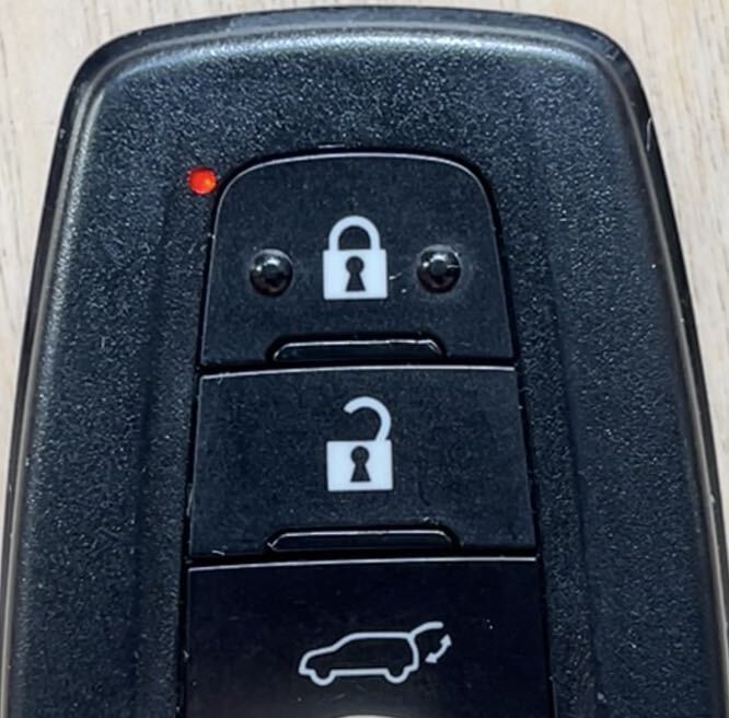 【送料無料】3,000円売切 トヨタ ＲＡＶ４ ＭＸＡＡ５４ スマートキー_6