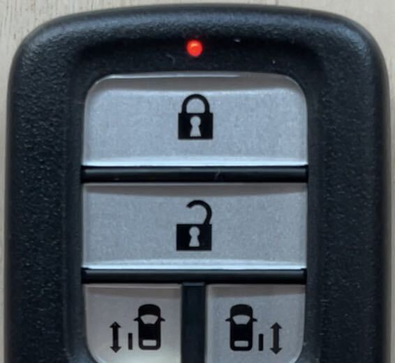 【送料無料】3,500円売切 フリード＋ ＧＢ５ 両側パワースライドドアボタン_5