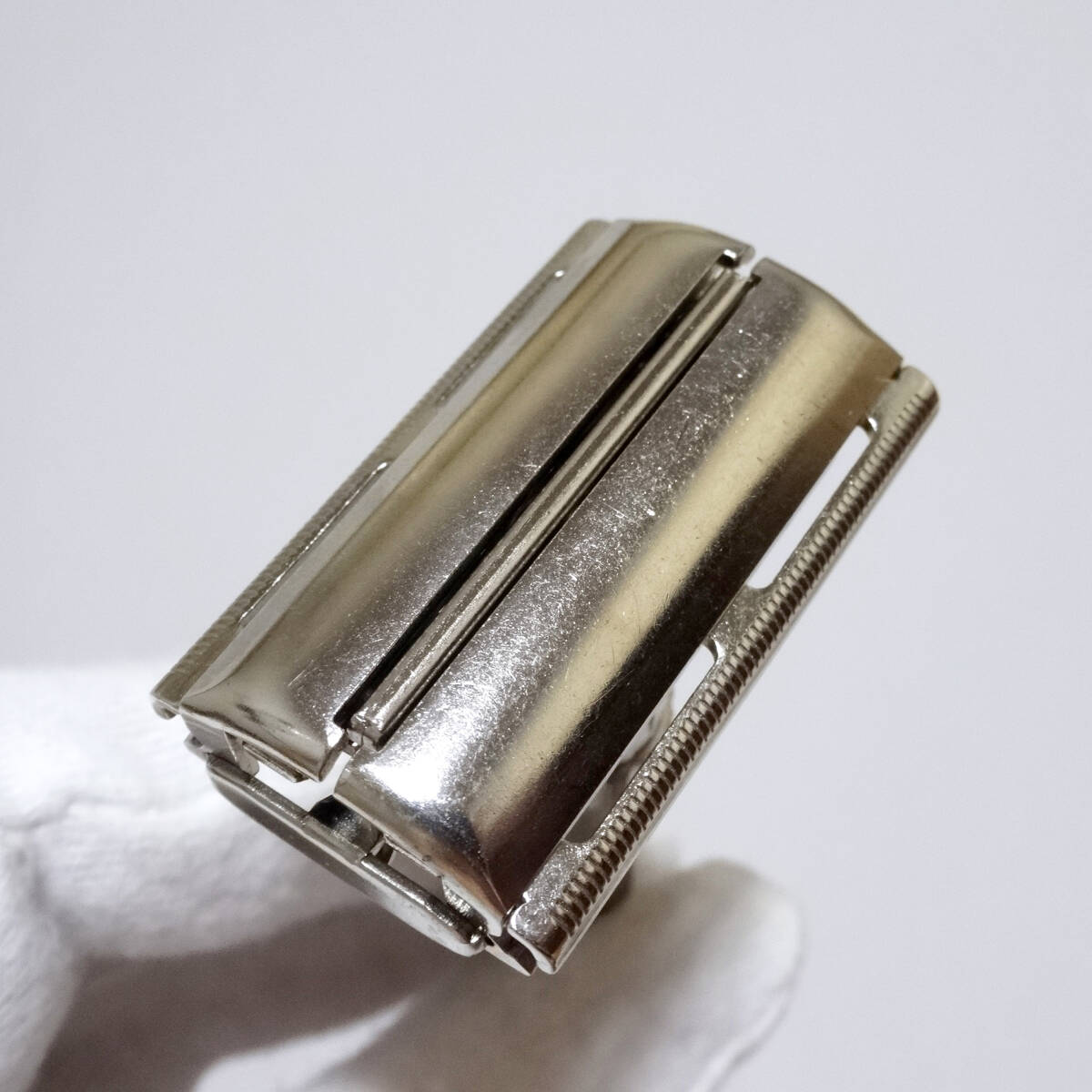 Gillette ジレット 両刃 カミソリ ホルダー USA製 レザーケース付き T字 剃刀 髭剃り 昭和レトロ ヴィンテージ アンティーク アメリカ_3