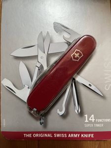 【送料無料】 VICTORINOX(ビクトリノックス)スーパーティンカー 1.4703 国内正規品
