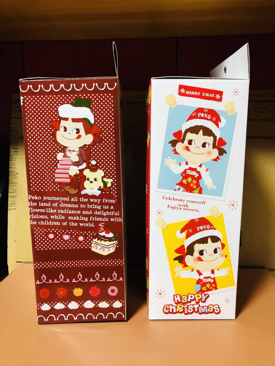 新品未開封】ペコちゃん人形 2体 クリスマス Winterコレクション 2009