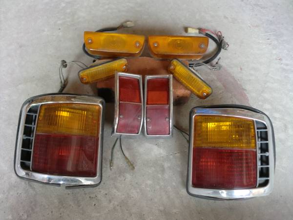 ライフ360（SA.EA)のウインカー、テールランプ、車幅灯セット_2