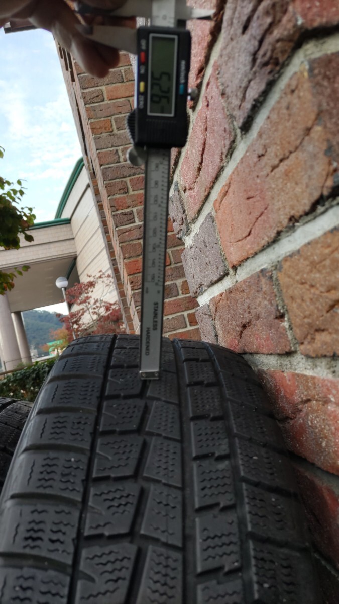 ★中古品★スタッドレスタイヤ・アルミホイール4本セット★195/60R15_10