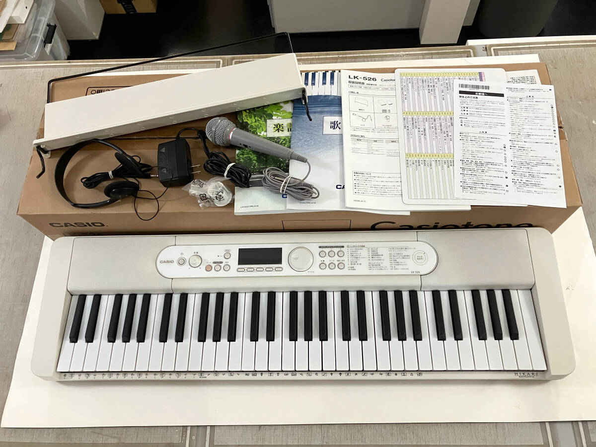 22年製 ほぼ未使用 箱付 音出し確認済み CASIO カシオ LK-526 光ナビゲーション デジタル キーボード 電子ピアノ 電子キーボード 鍵盤楽器_1