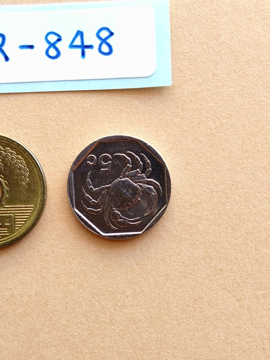 外国コイン マルタ (Rー848) 5セント硬貨 2001年 蟹 (カニ