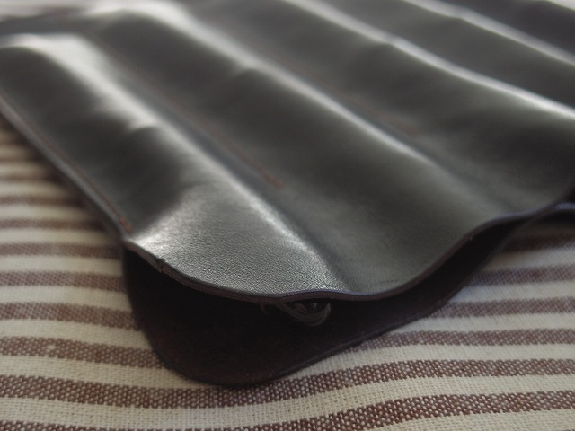 ■■ハンドメイド 革ジャン用の革で作った 本革5本ペンシース■■【黒】012_4