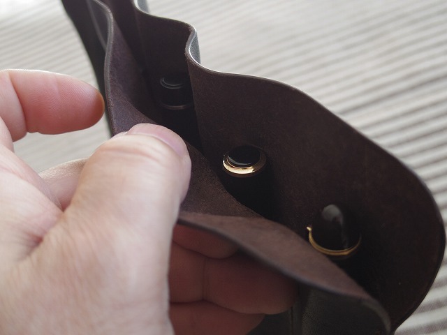 ■■ハンドメイド 革ジャン用の革で作った 本革5本ペンシース■■【黒】012_6
