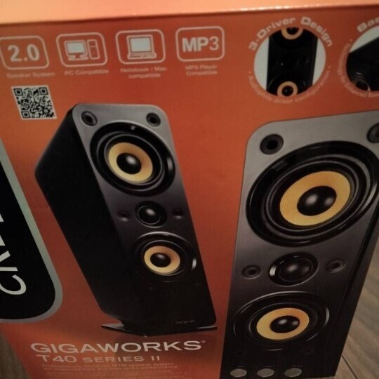 Creative GigaWorks T40 Series II _1